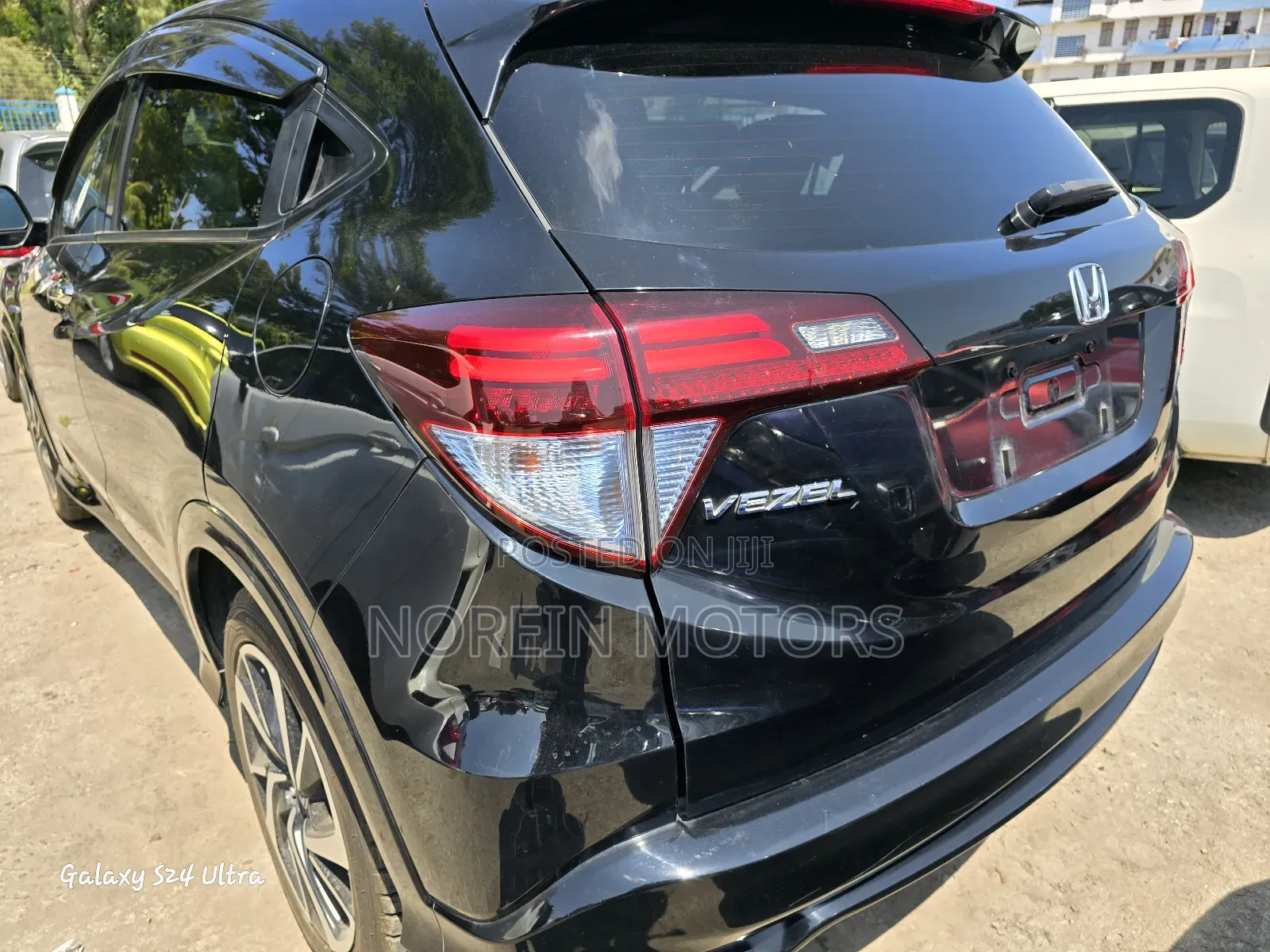 Honda Vezel 2018 Black
