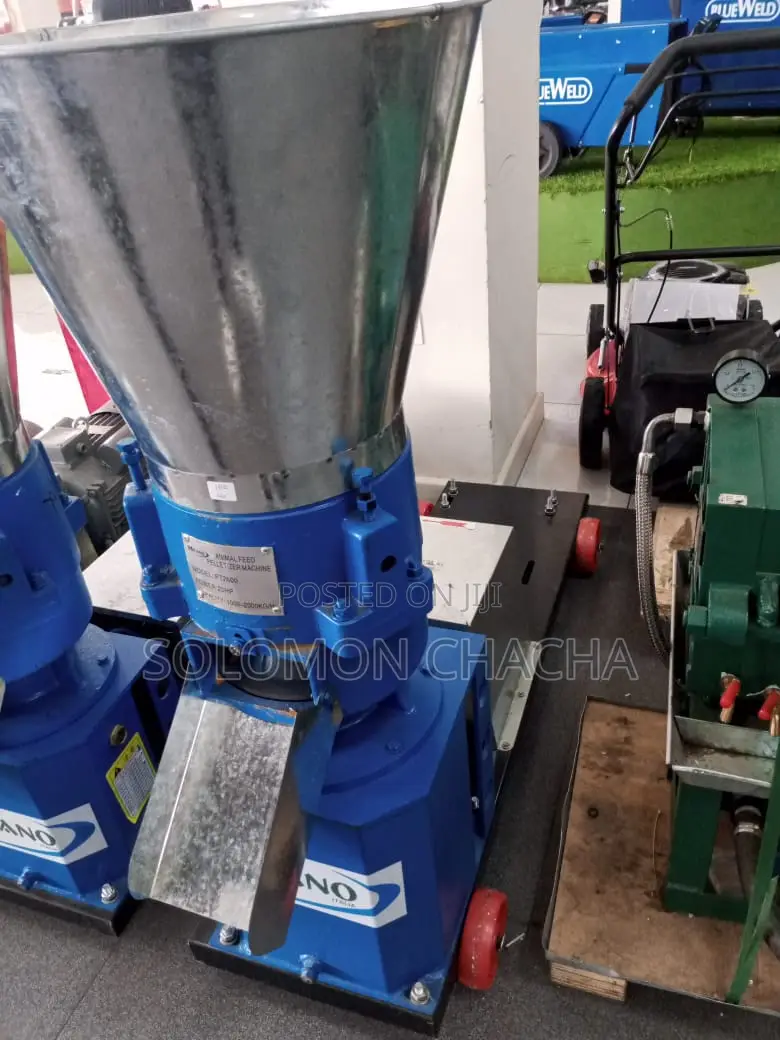 Milano Animal Feed Pelletizer Machine With a 20 Hp Motor