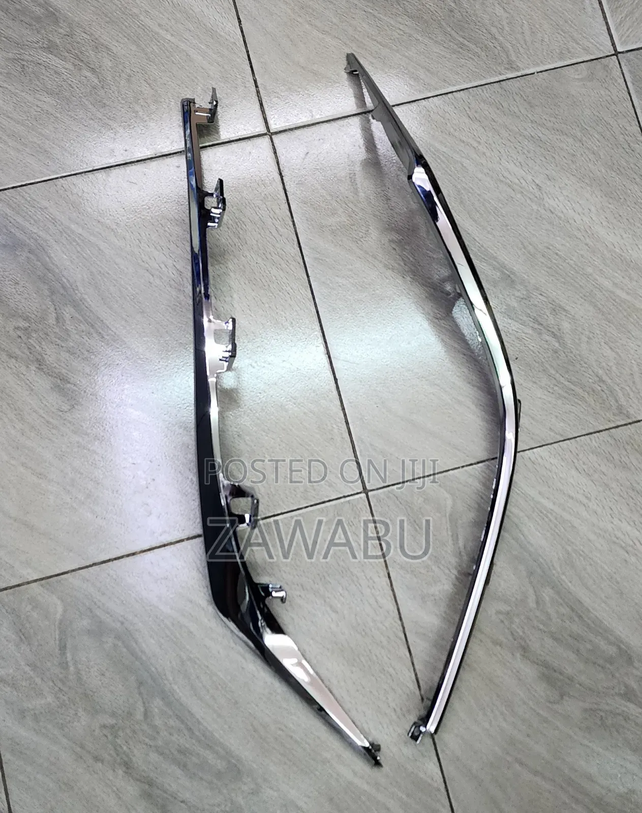 Mazda Axela 2014- Grill Panel Chrome Trim