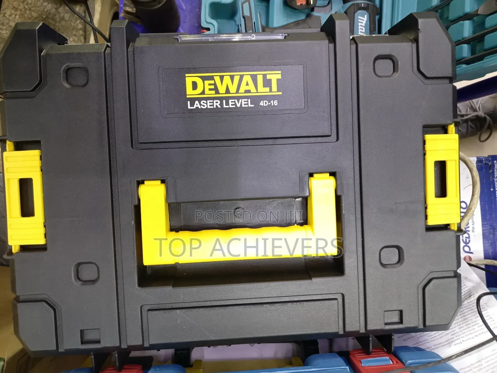 Quality Auto Laser Level With a Stand