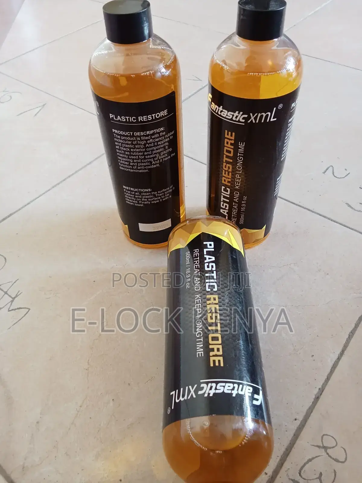 Glossy Plastic Restorer for Car