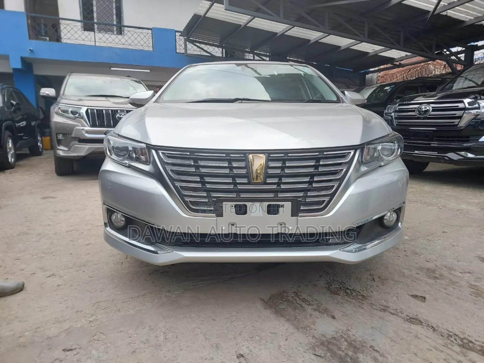 Toyota Premio 1.8 FWD 2016 Silver