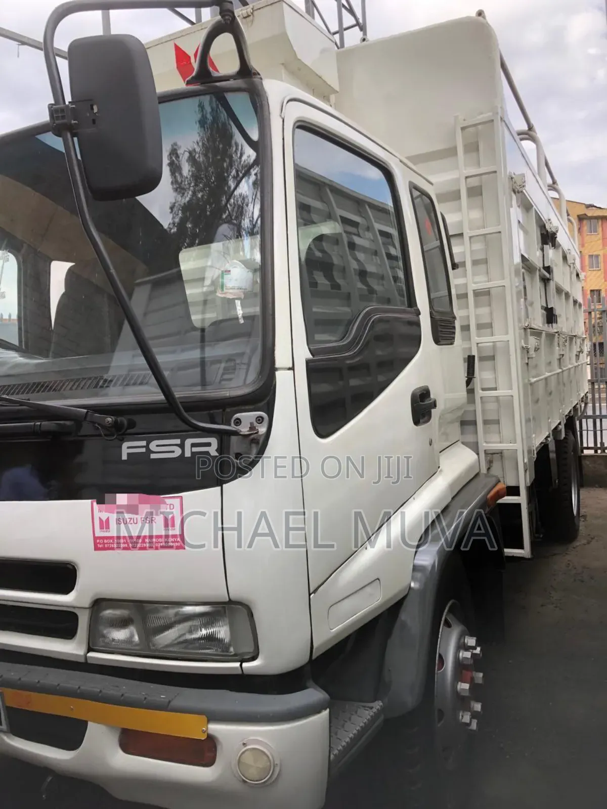 Isuzu TRUCK
