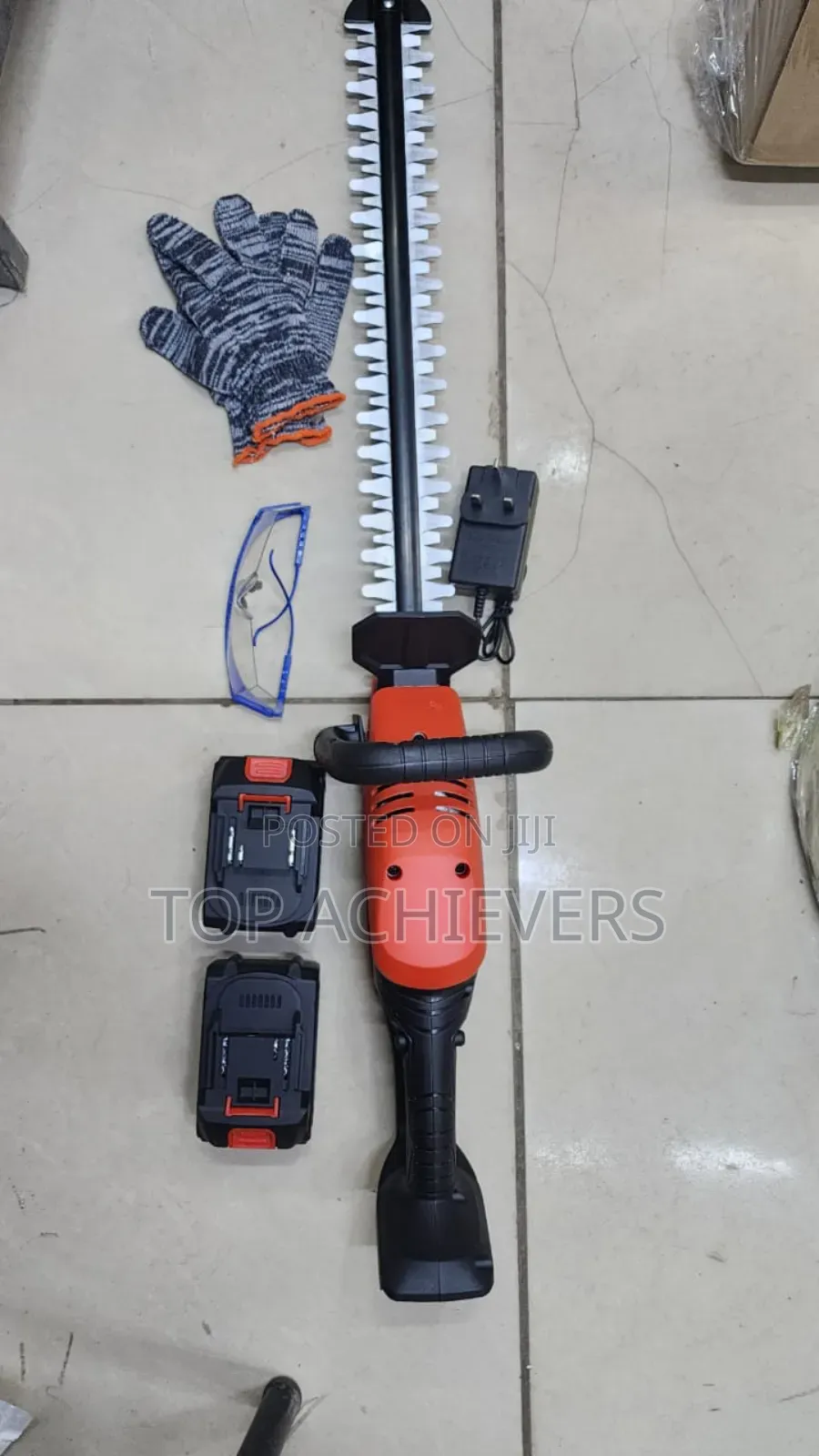 Cordless Hedge Trimmer