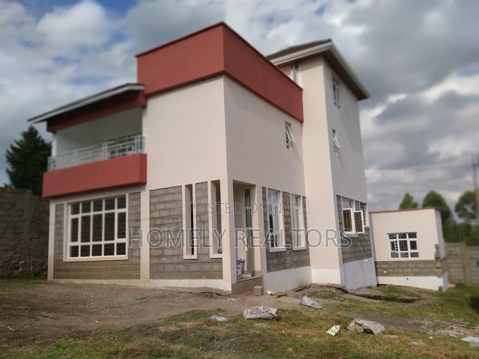 5bdrm Maisonette in Ngong Oloosurutia for sale