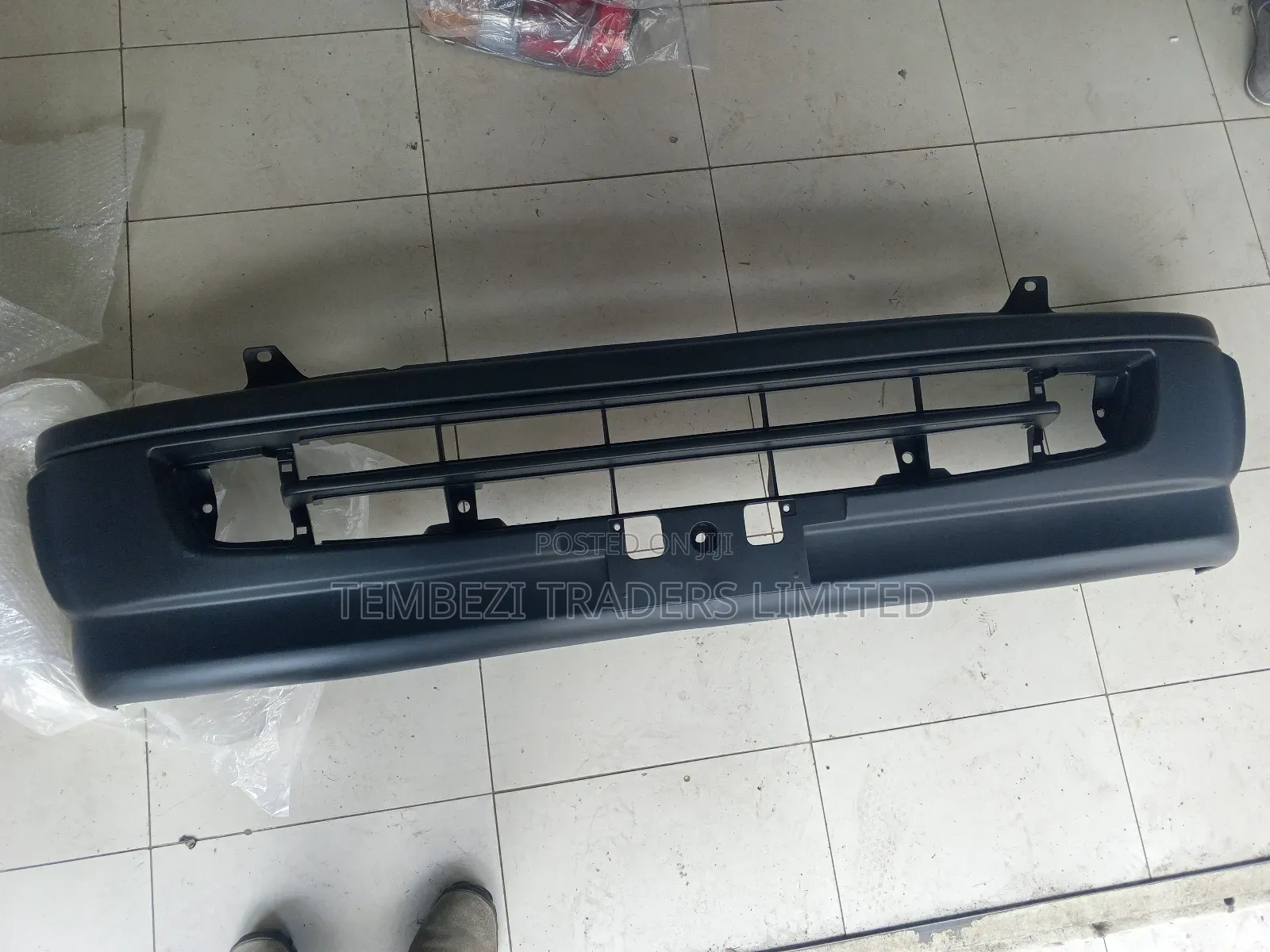 Front Bumper Toyota Hiace Shark 5L Bumper