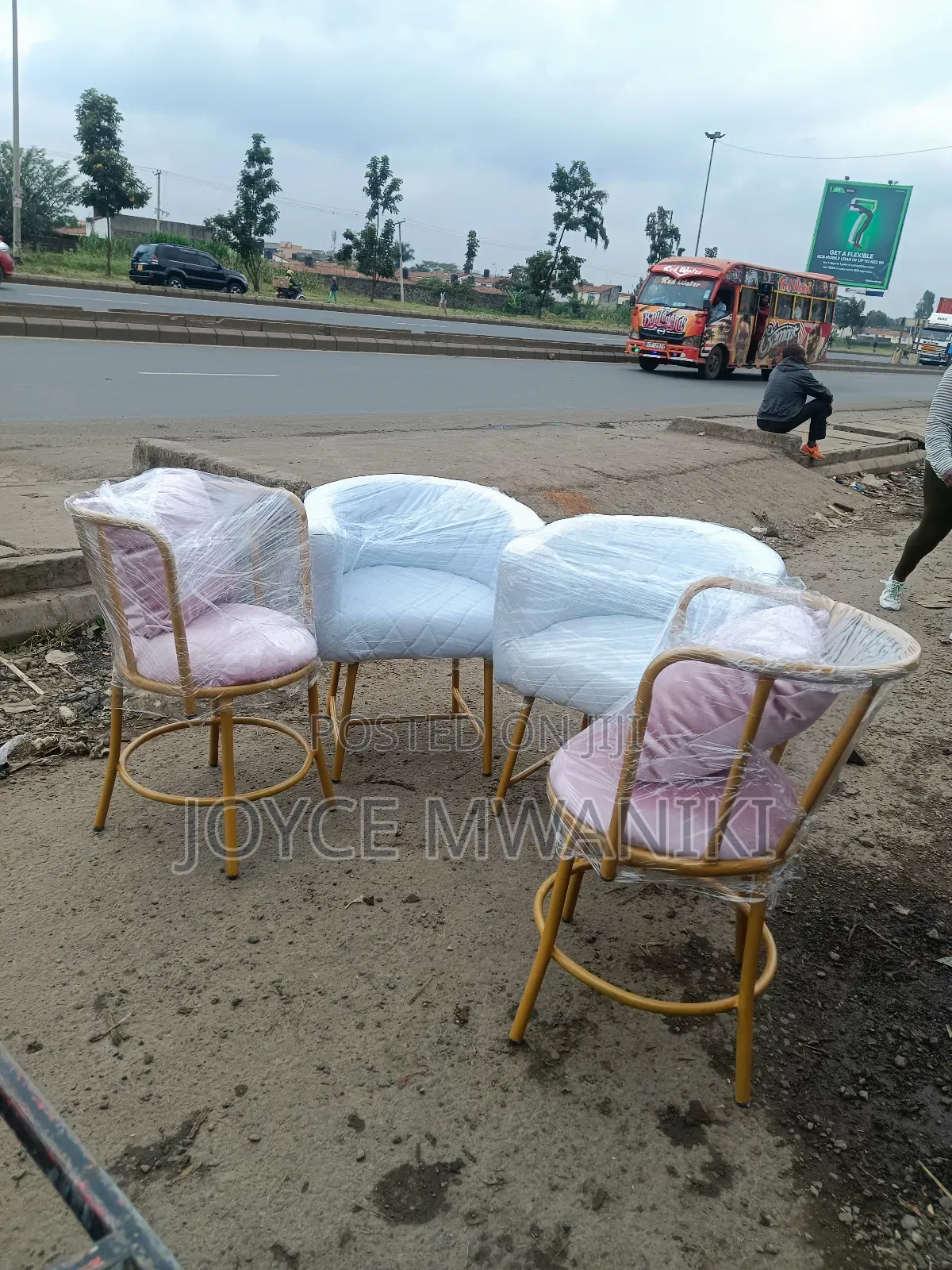 Manicure Seats, 4 Pieces 