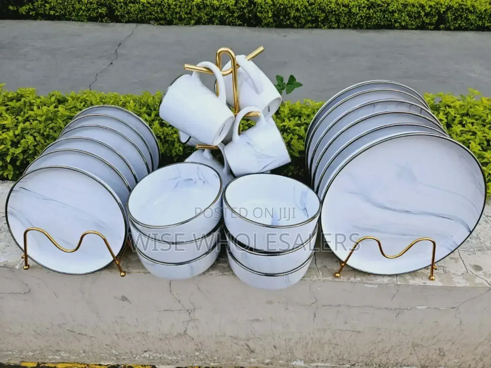 *24pc NEW Marble Finish Ceramic Dinner Set*