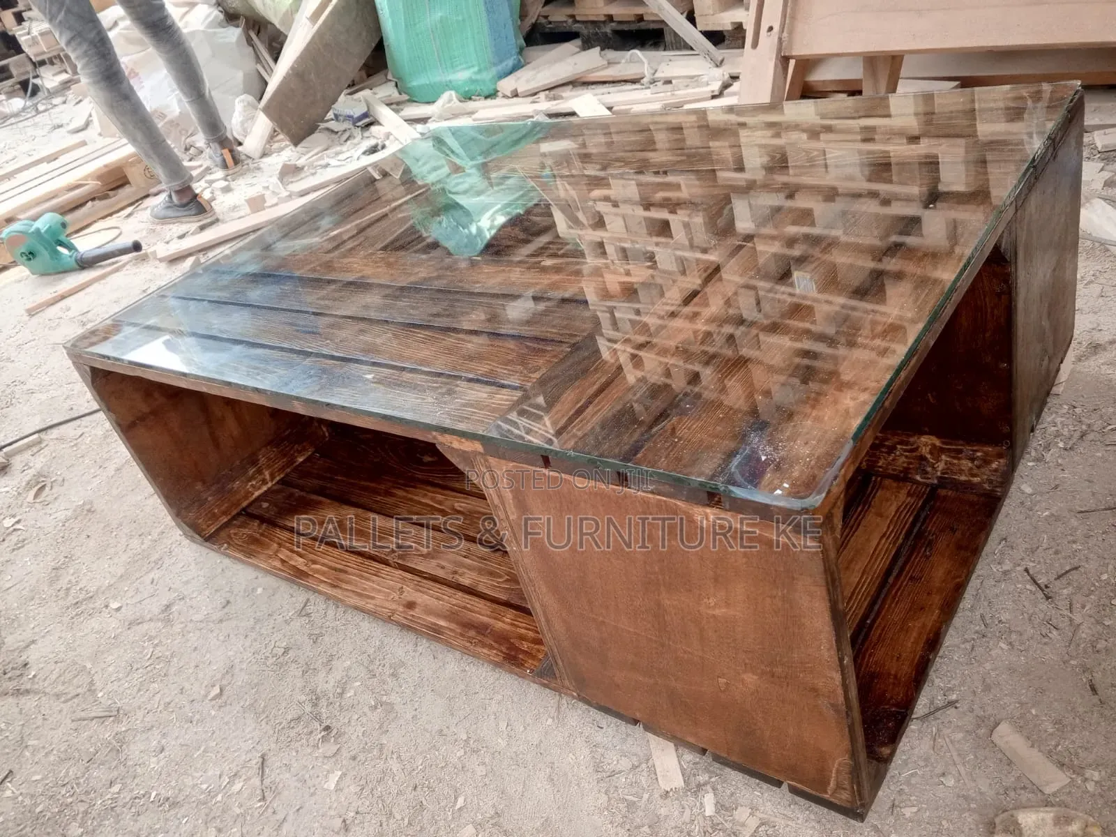 Glass Top Coffee Table 001