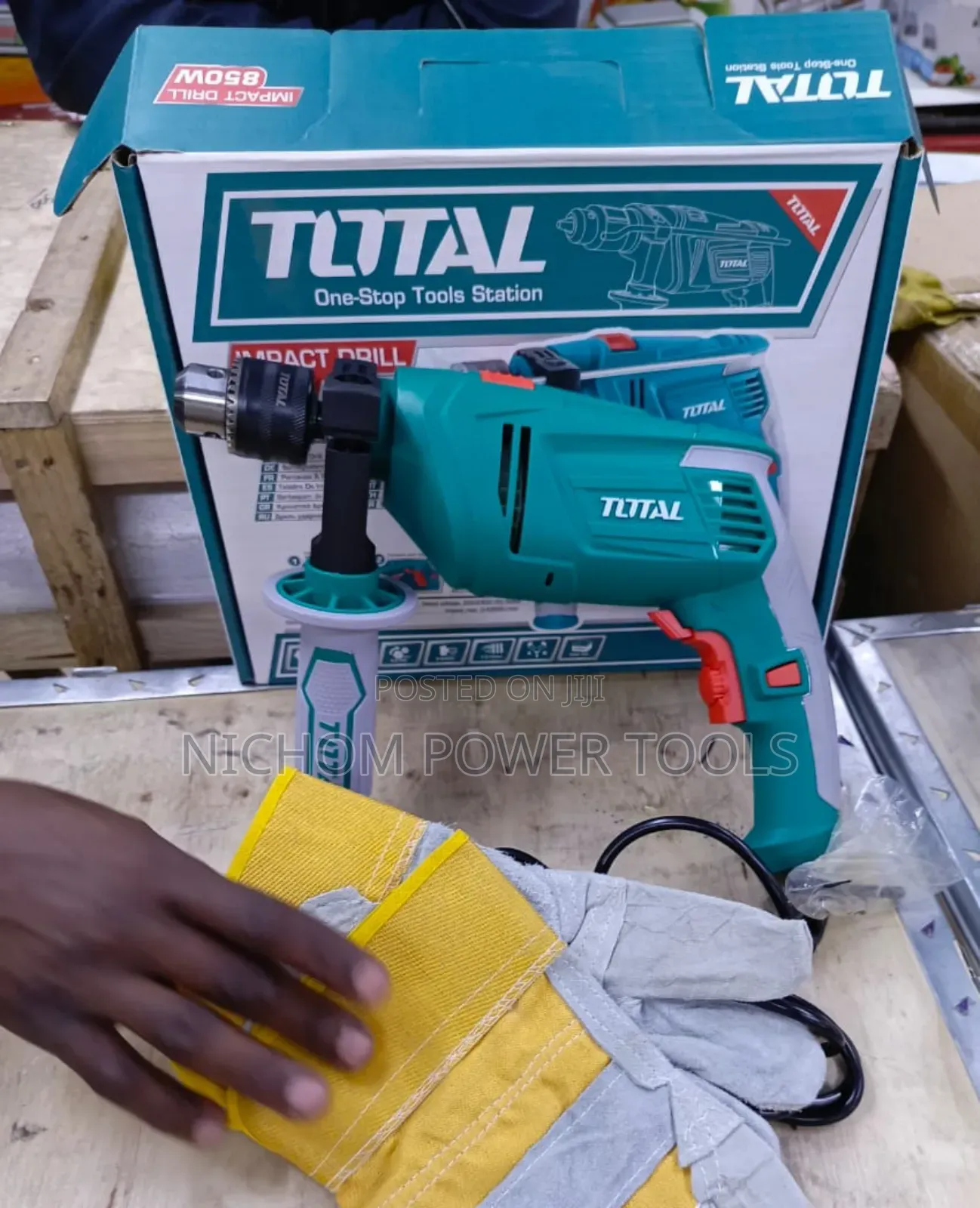 Powerful Total 850watts Impact Drill