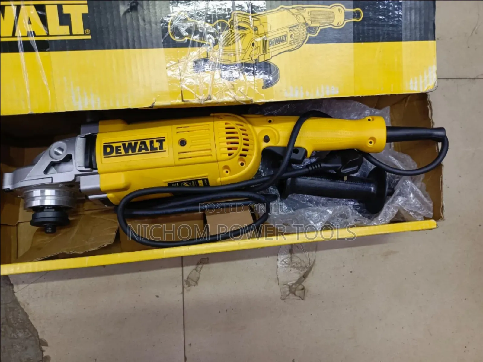 Powerful Dewalt 4" Angle Grinder