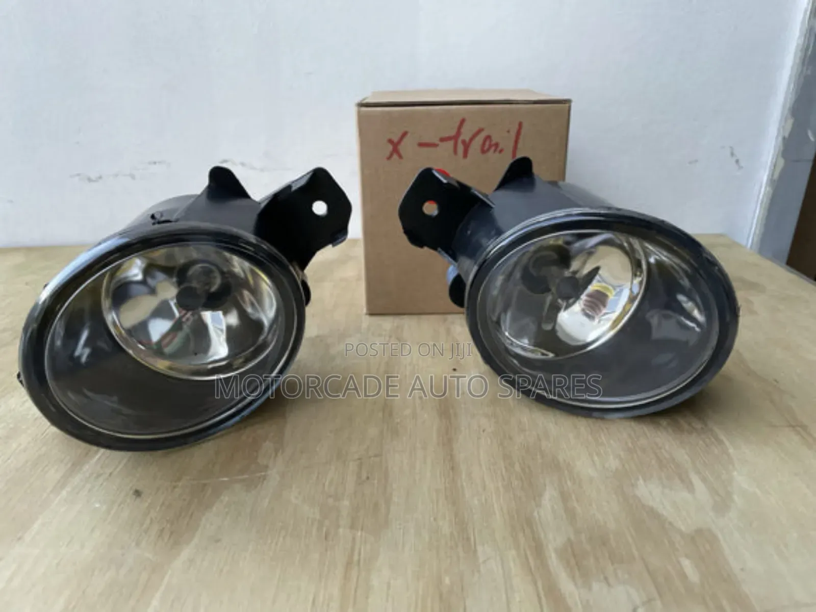 Nissan Latio/Nissan Teana Fog Lights Set