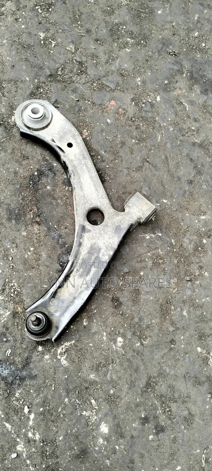 Suzuki Alto New Shape Control Arm
