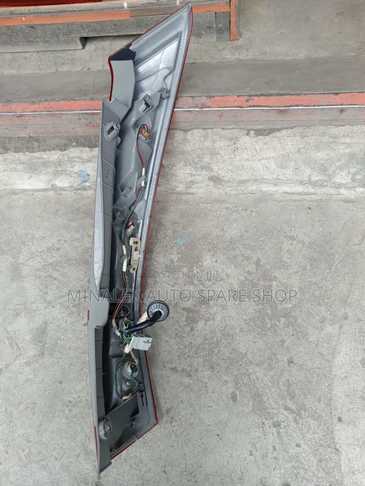 Honda Stream Red Reflector Backlight