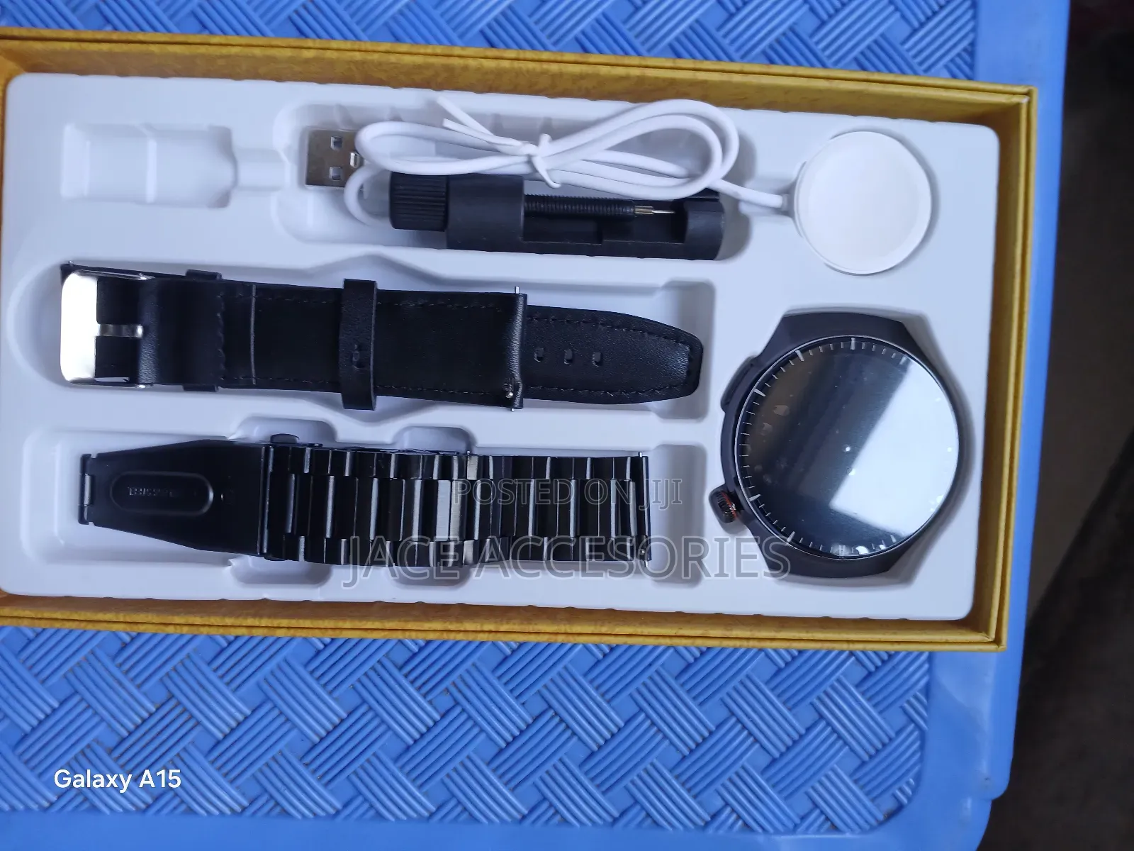 Watch 4 Smartwatch 3 Straps