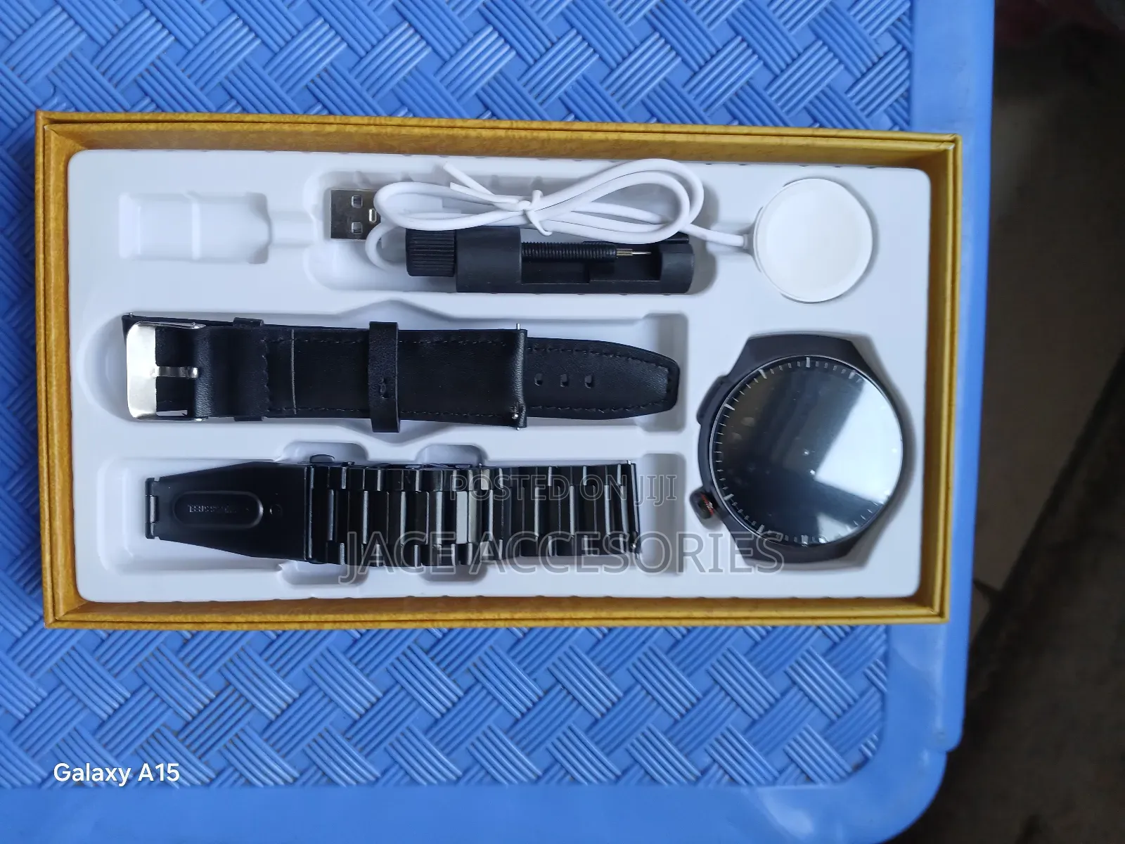 Watch 4 Smartwatch 3 Straps