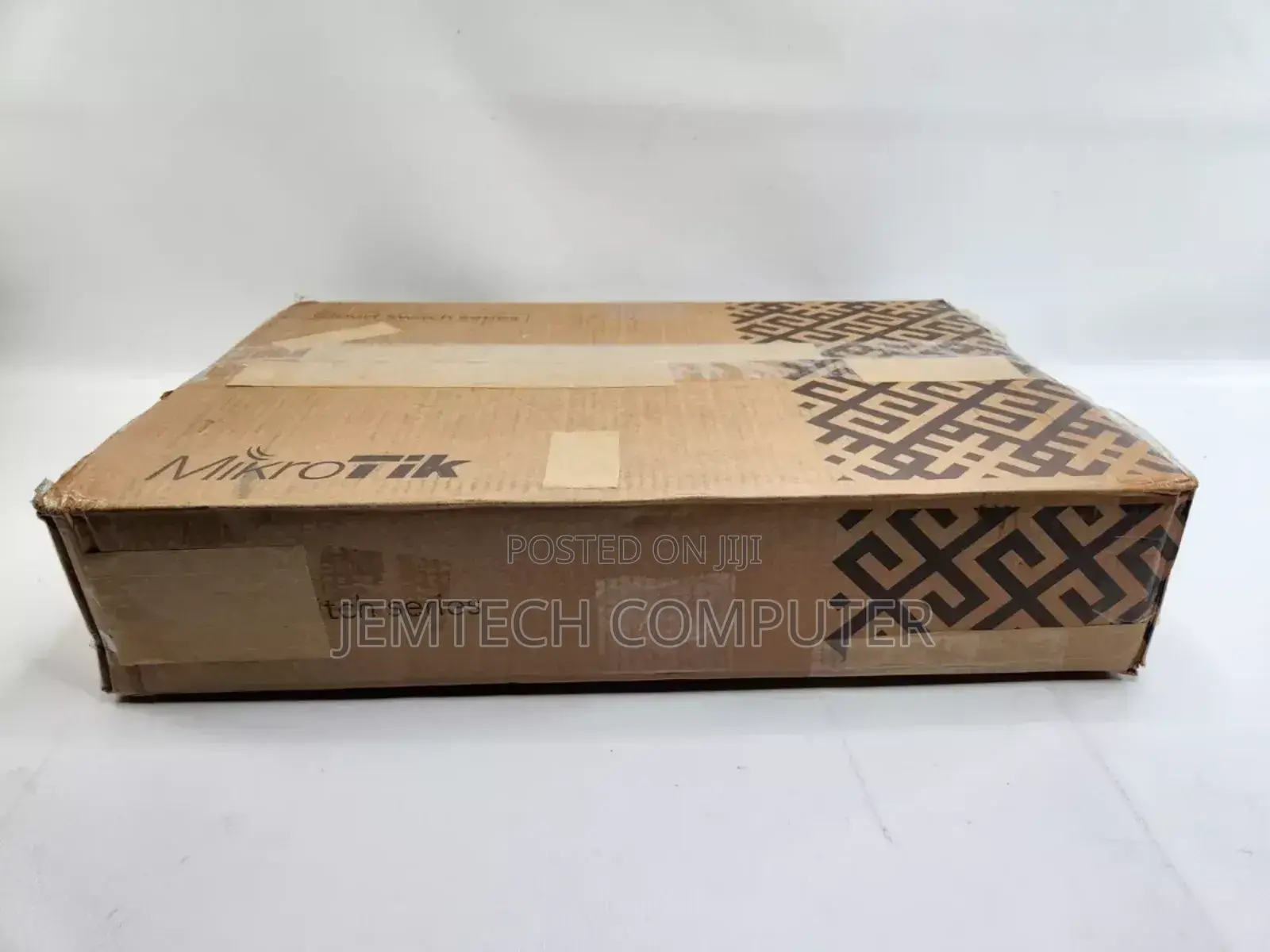 Mikrotik 24 Port Gigabit Ethernet Switch!(Crs328-24p-4s+RM)