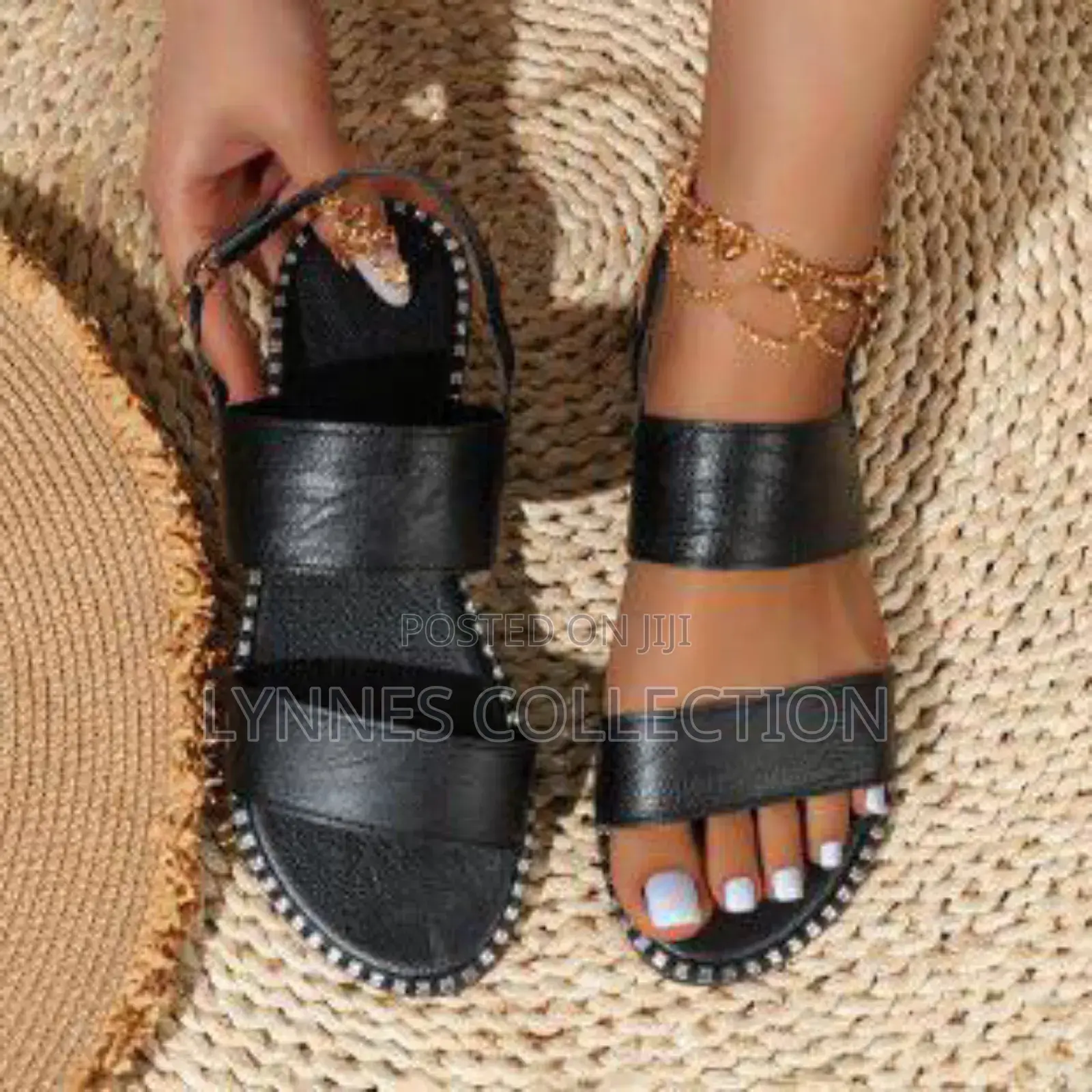 Ladies Leather Sandals