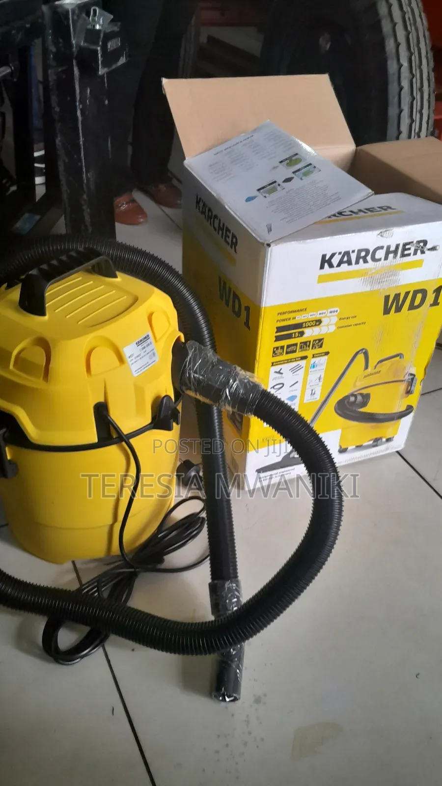 Wet and Dry Vacuum Cleaner WD 1 Classic