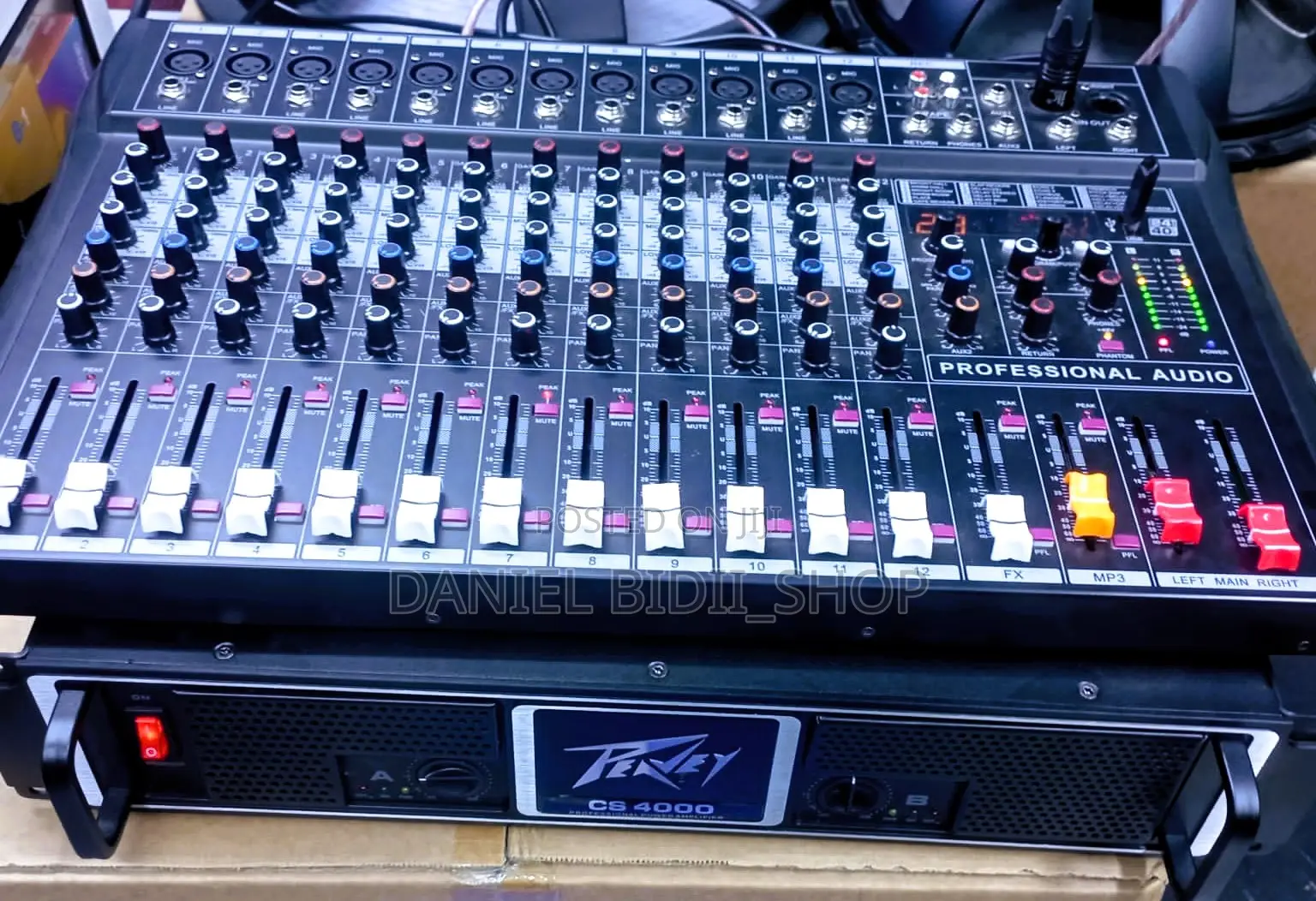 Peavey CS 4000 Power Amplifier