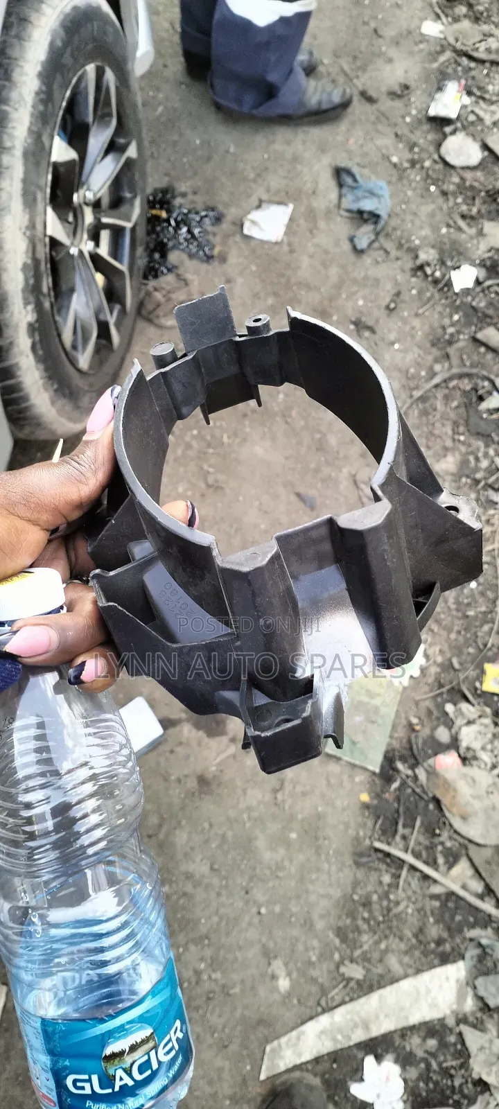 Toyota Premio 260 Inner Cover Foglight