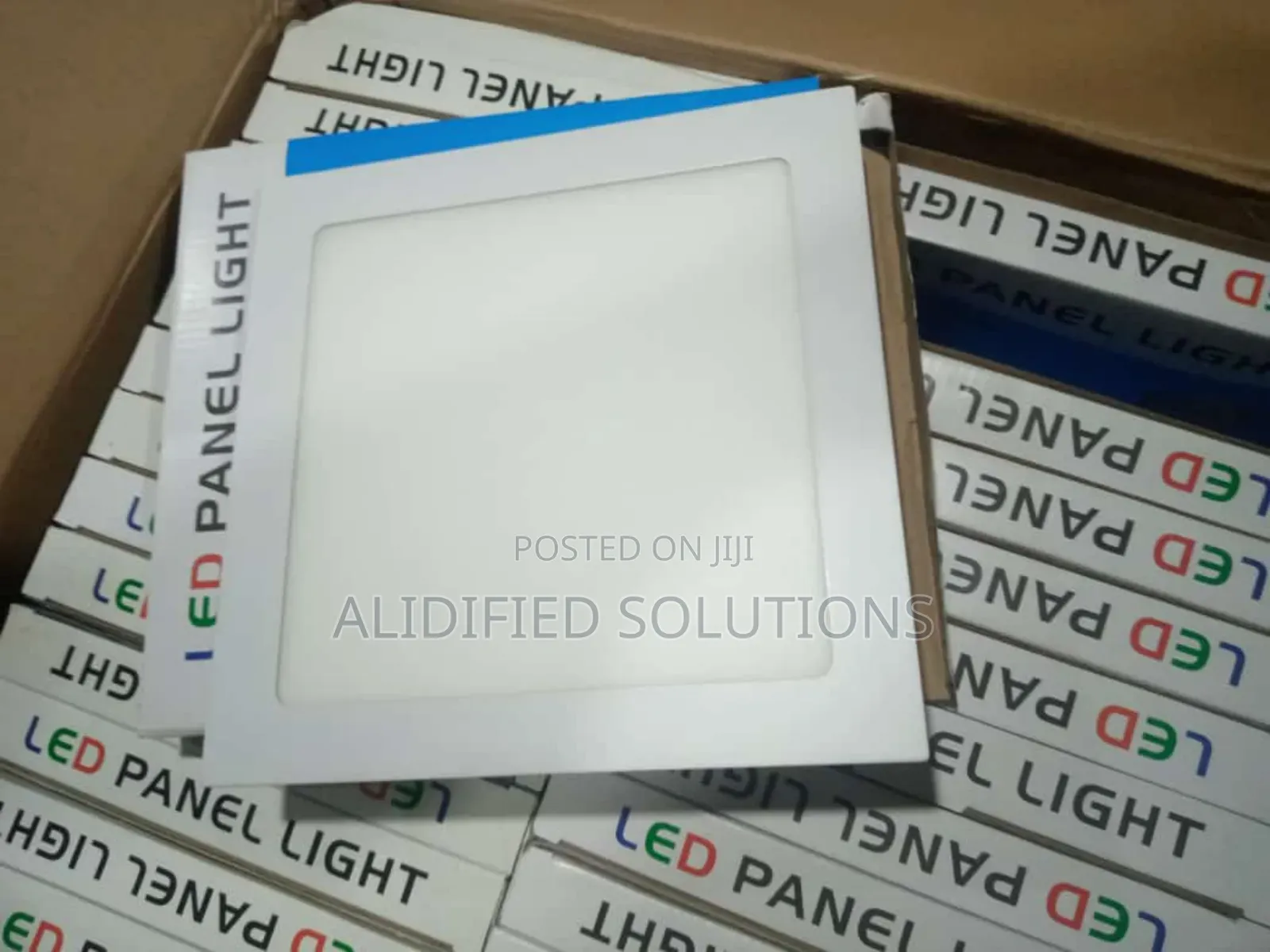12w Panel Light<>Square Panel Light Warm Colour