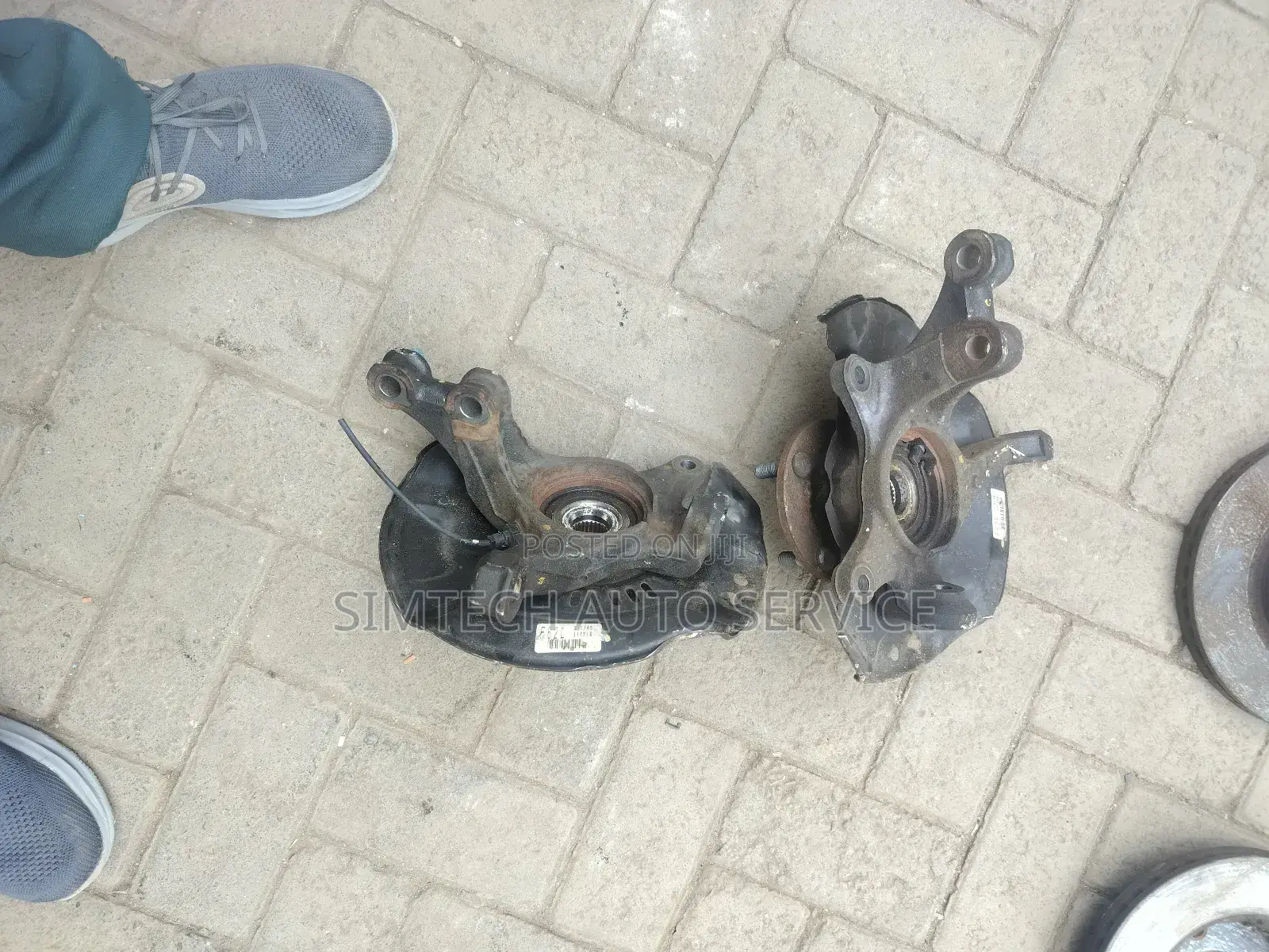 Toyota Aqua Hybrid Front Hub