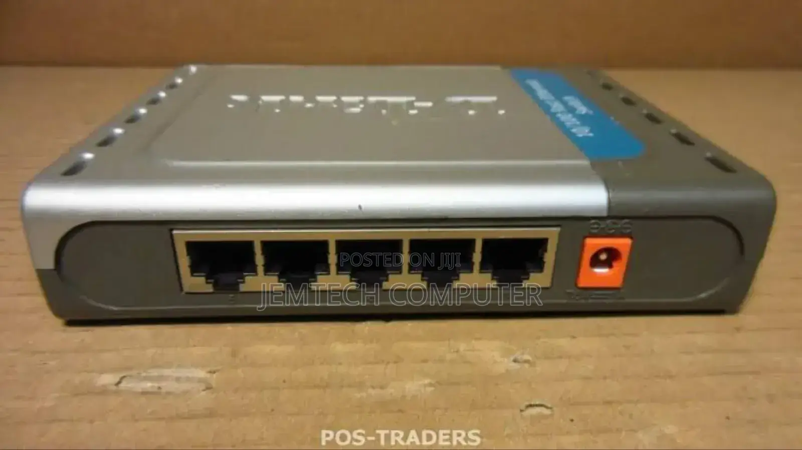 D-Link DES-1005C/B 5 Port 10/100base-T Unmanaged Switch