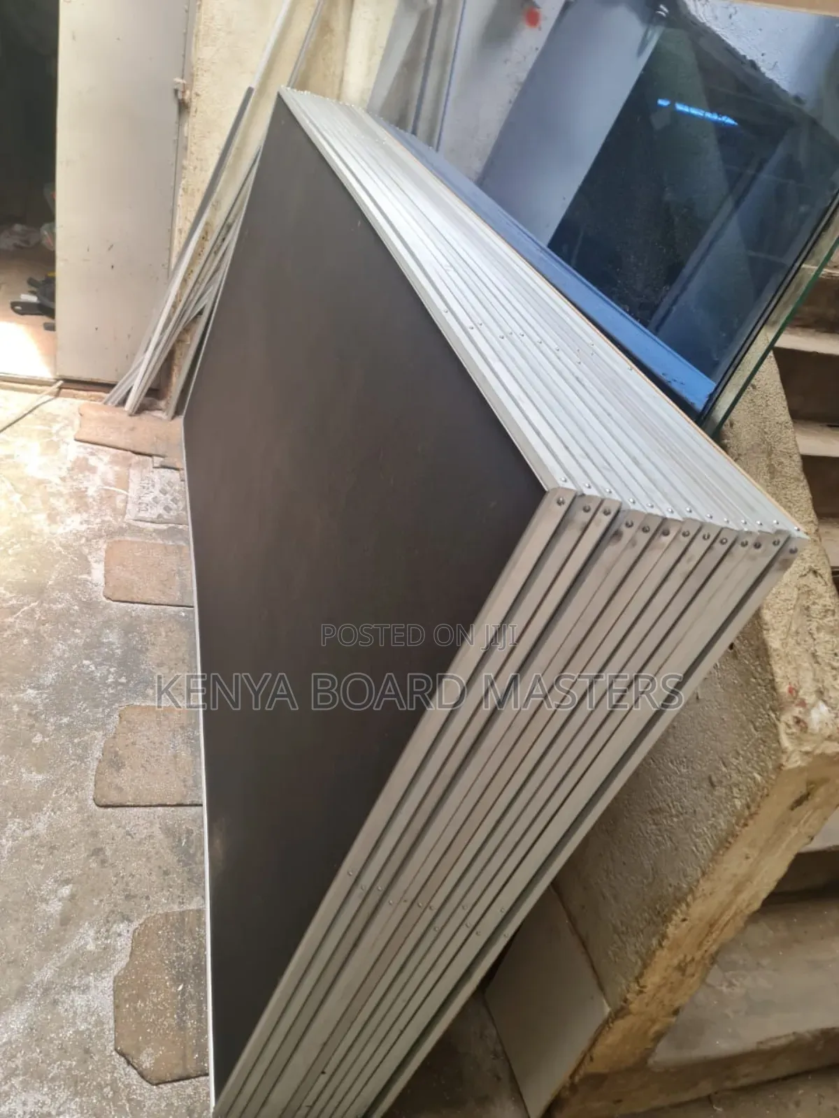 Wall-Mounted Blackboards_black Boards