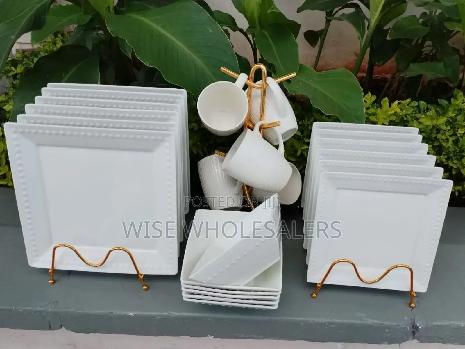 New Designs Square Dinner Set In Stock
24 Pcs