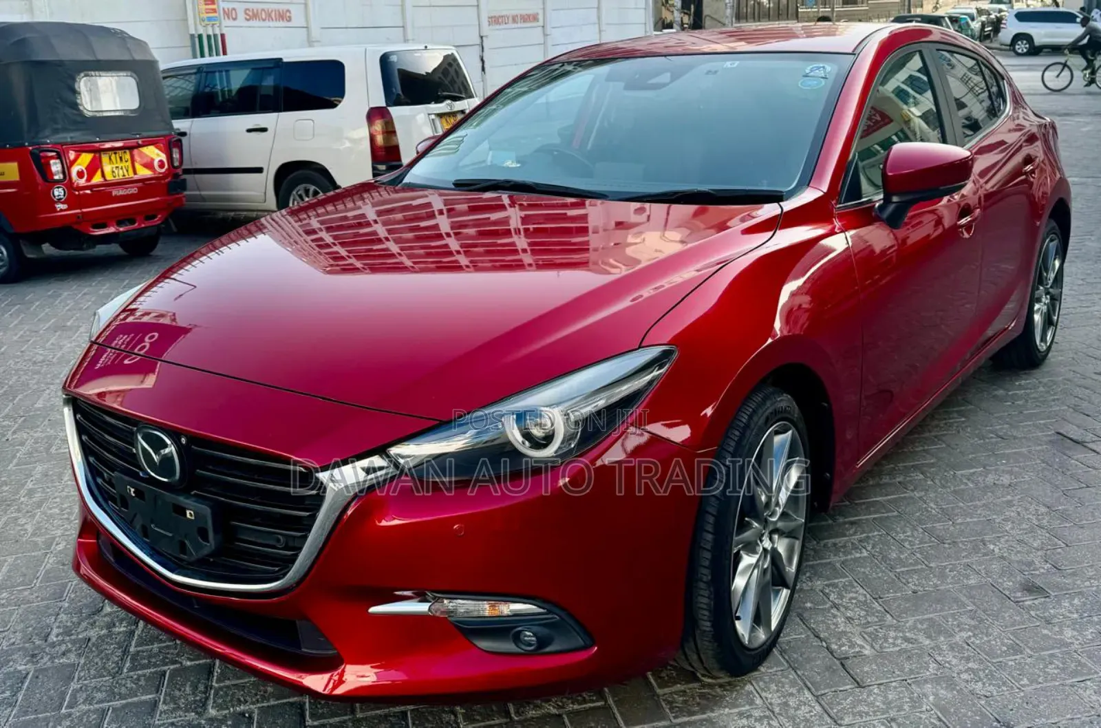 Mazda Axela 2017 Red