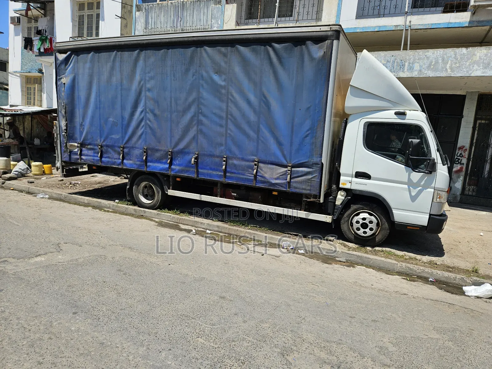 Mmitshubishi Fuso