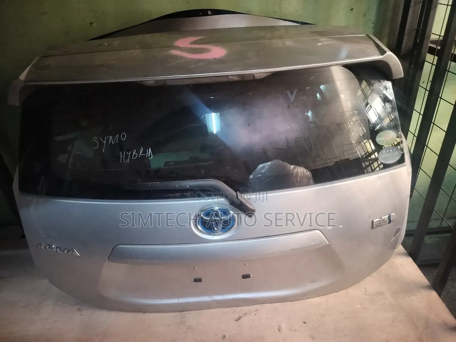 Toyota Aqua Hybrid Boot