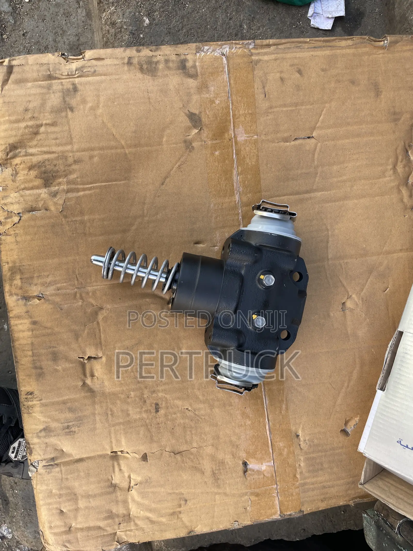 Wheel Cylinder Front Leyland Daf Ex Military Available