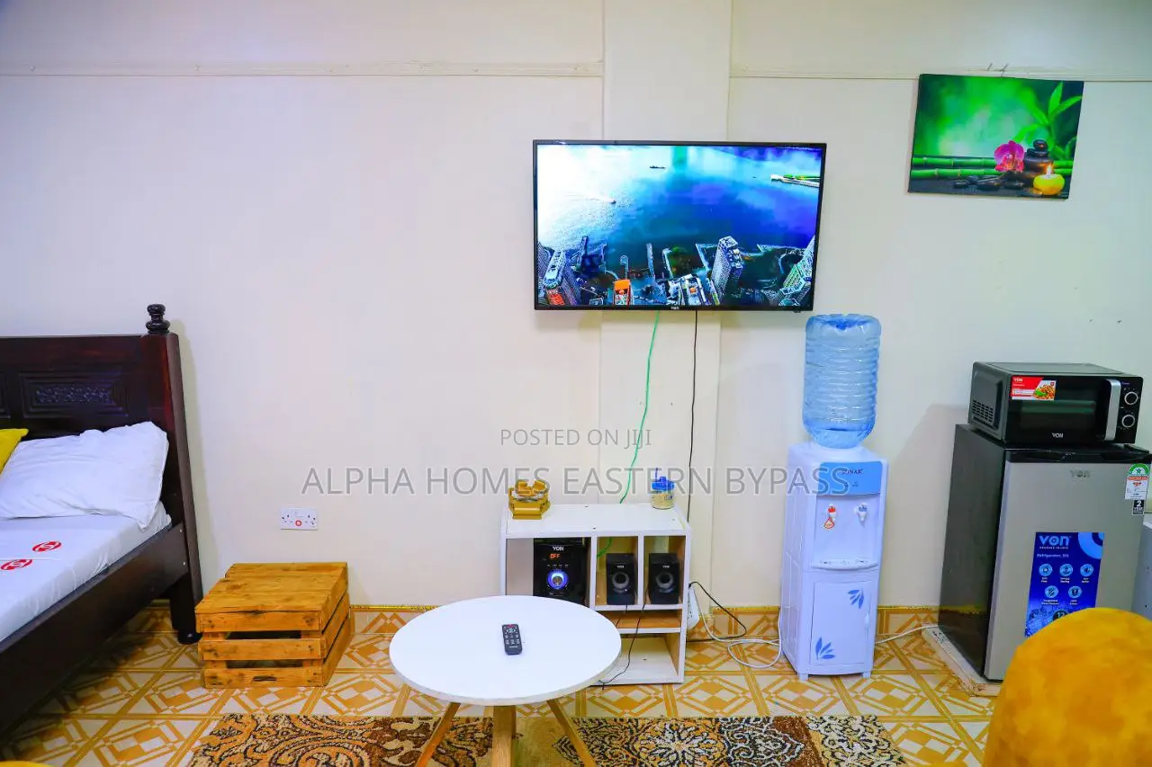 Stylish Urban Escape: Fully Furnished Studio Along KAMAKIS