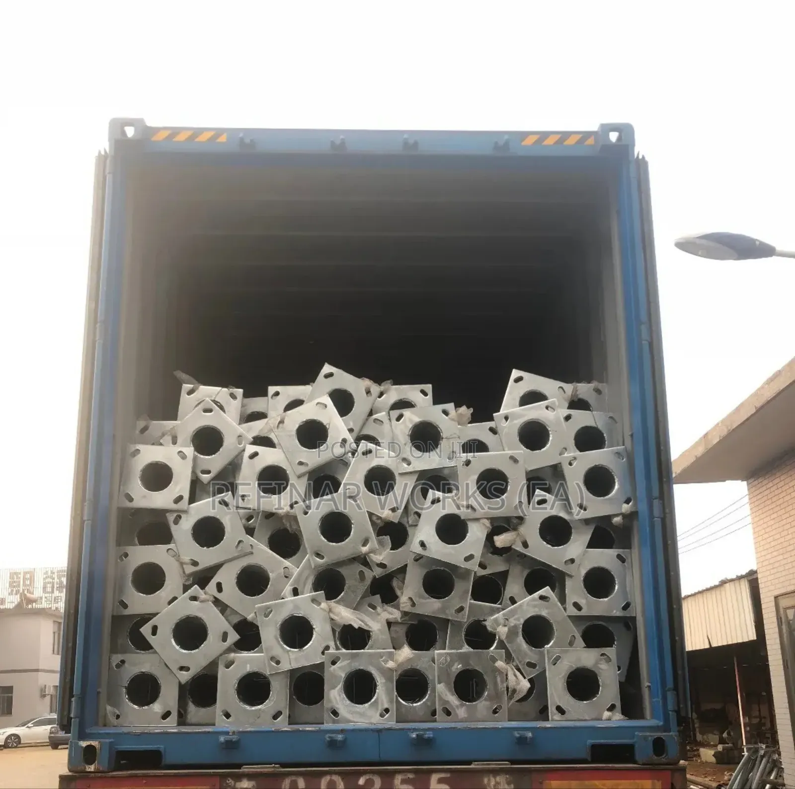 8M Hot-Dip Galvanized Outdoor Street Light Poles