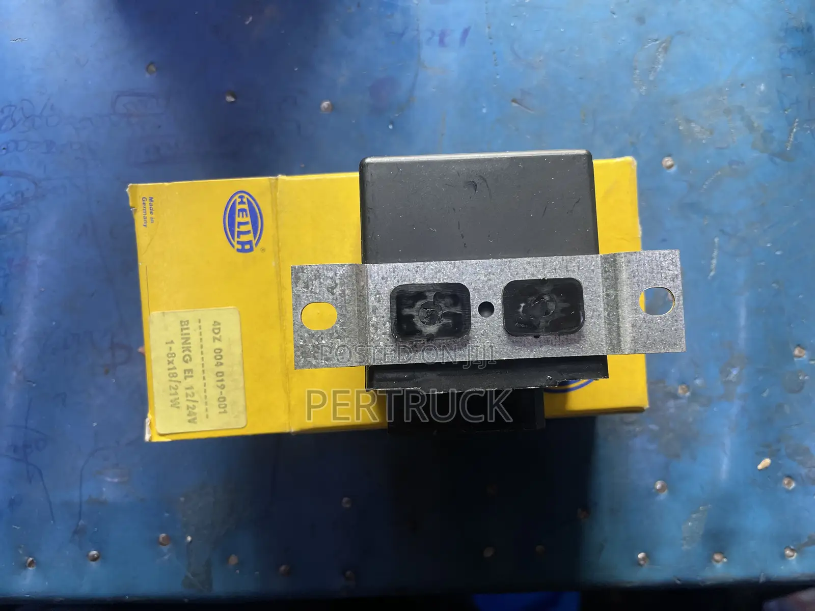 Flasher Unit Mercedes Benz 911/1513/1924/1617 12/24 Volts