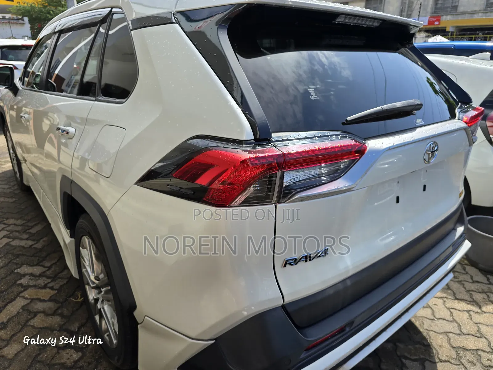 Toyota RAV4 2020 White