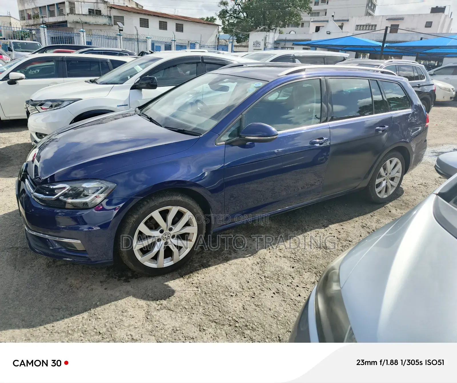 Volkswagen Golf 2017 Blue