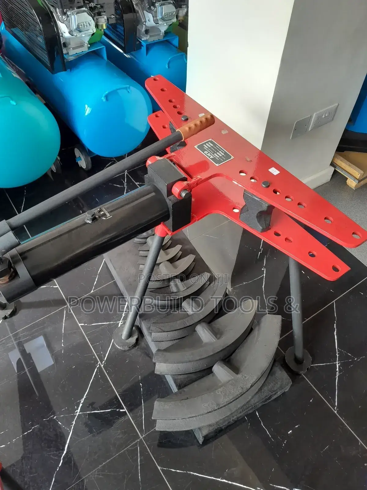 Complete Pipe Bender With Dyes 1/2 to 3'