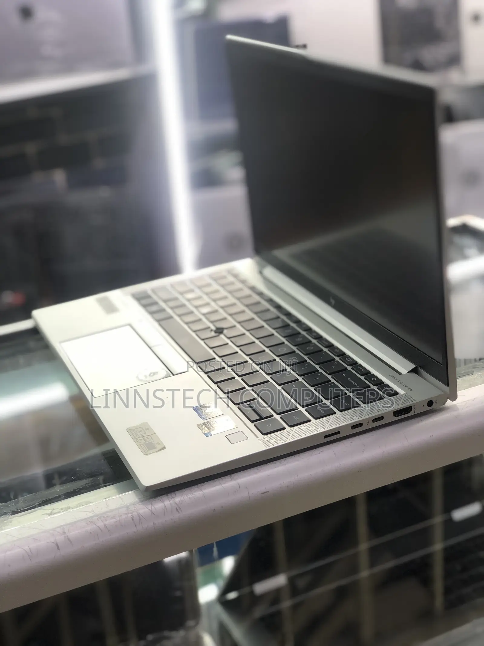 Laptop HP EliteBook 840 G8 16GB Intel Core i7 SSD 512GB