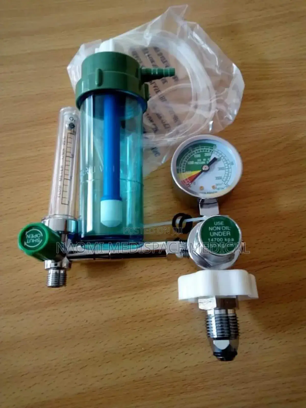 Oxygen Regulator-Top Flow