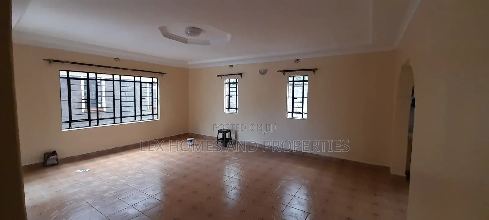 3bdrm Bungalow in Nkoroi for sale