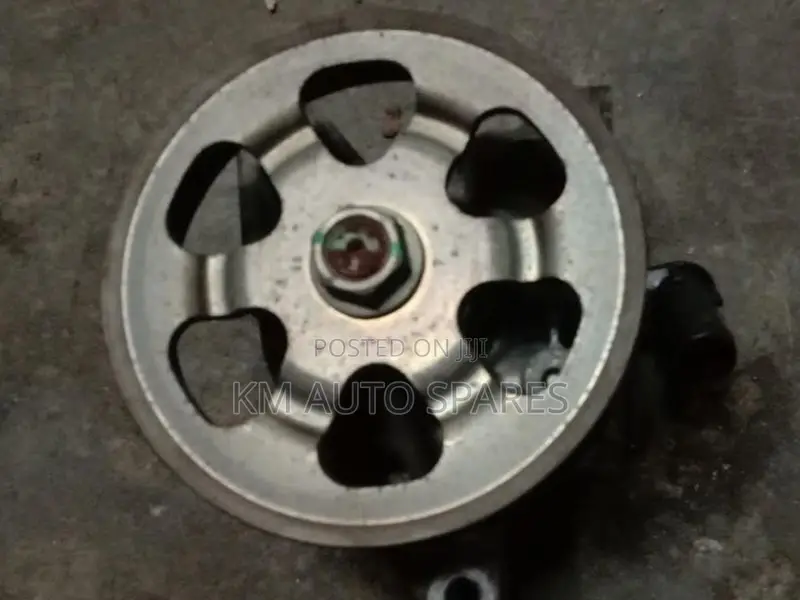 Honda R18a Power Steering Pump for Stream, Civic.