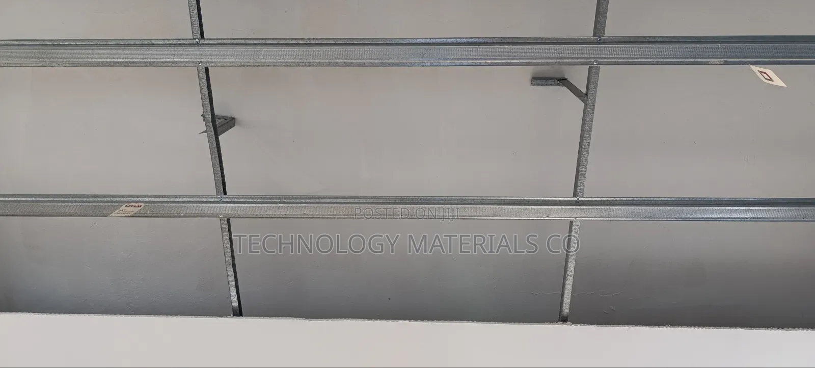 Hut Furring Channel(69.5 * 21 * 2800mm)