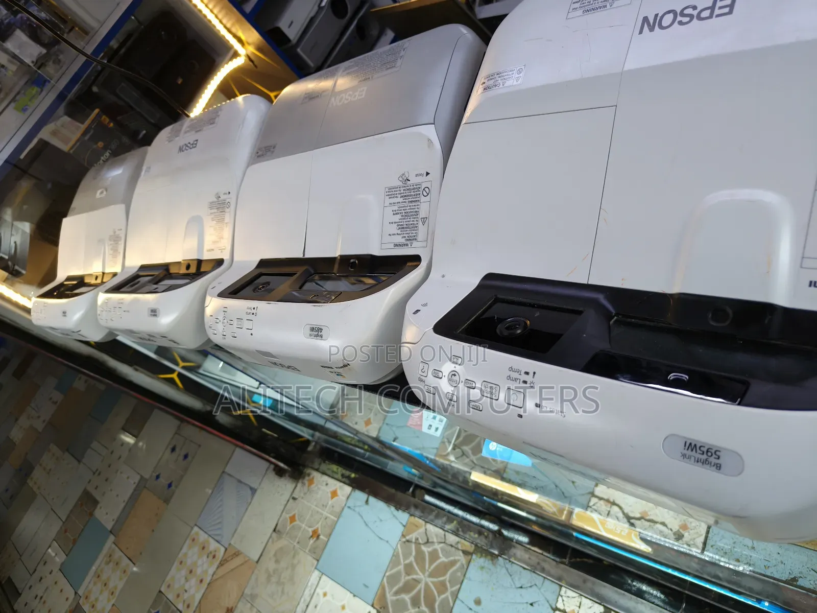 Epson Brightlink 585wi Short Throw Projector