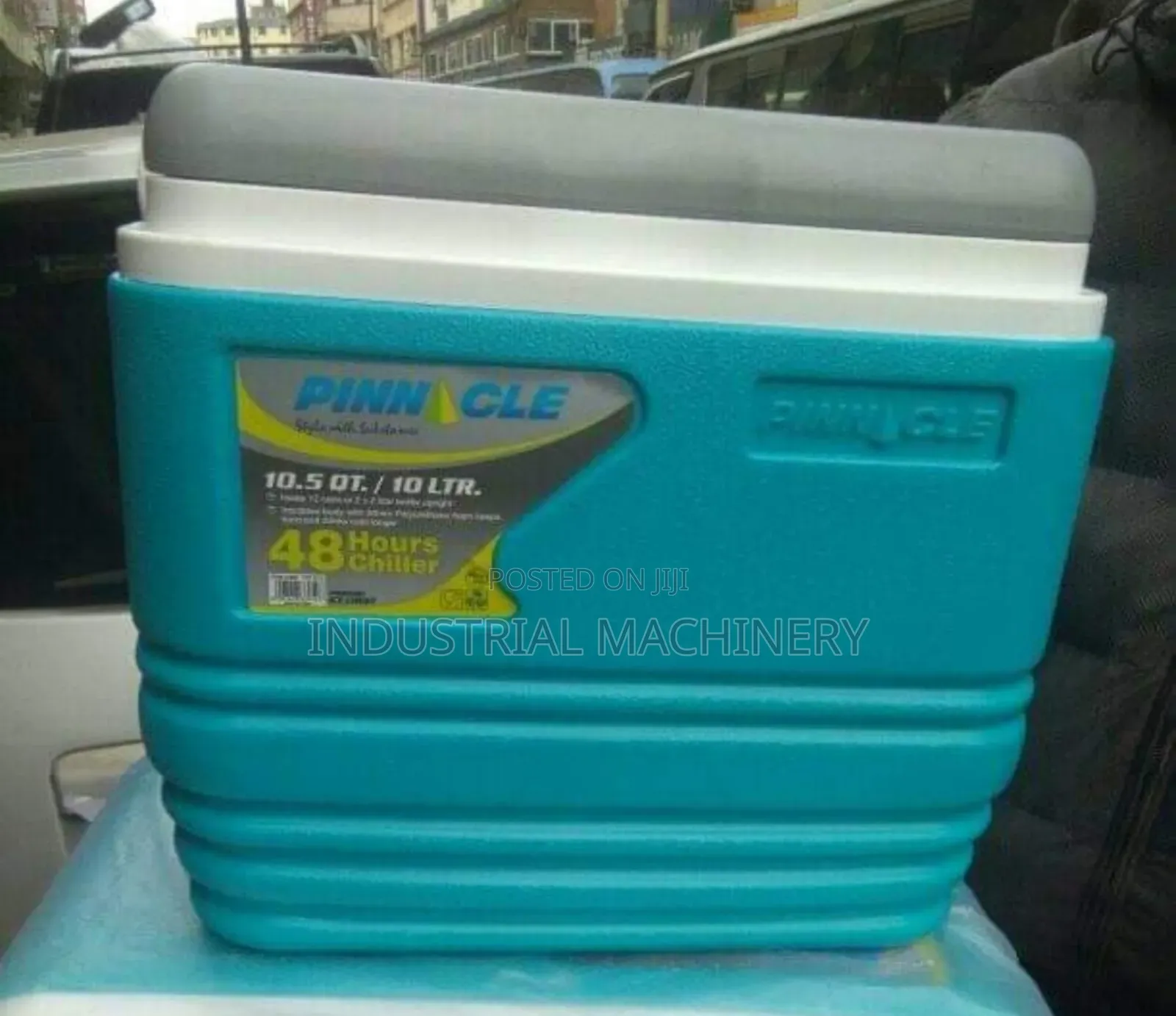 Cooler Box 11 Litres > Professional.