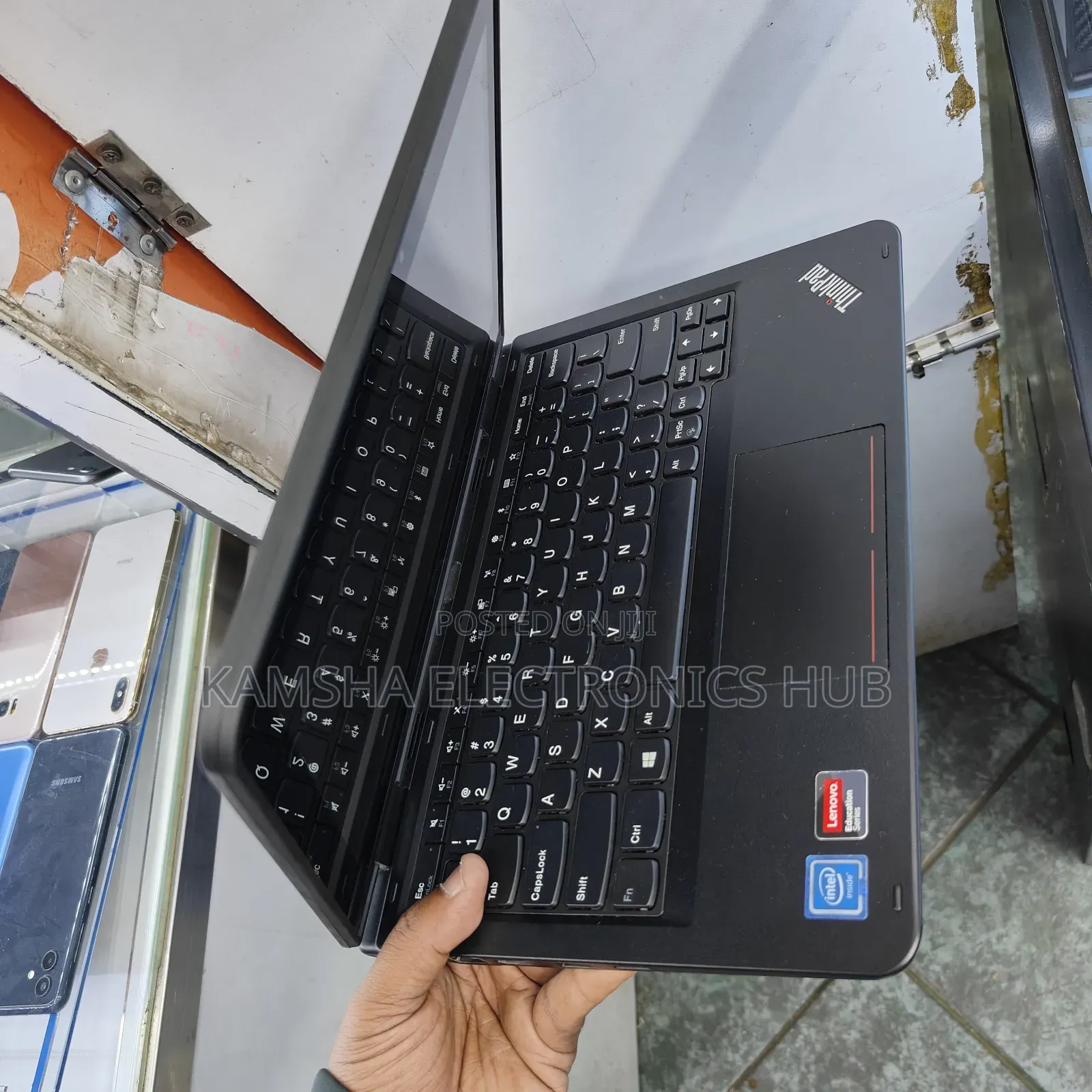 Laptop Lenovo Yoga 11e 4GB Intel Celeron SSD 128GB