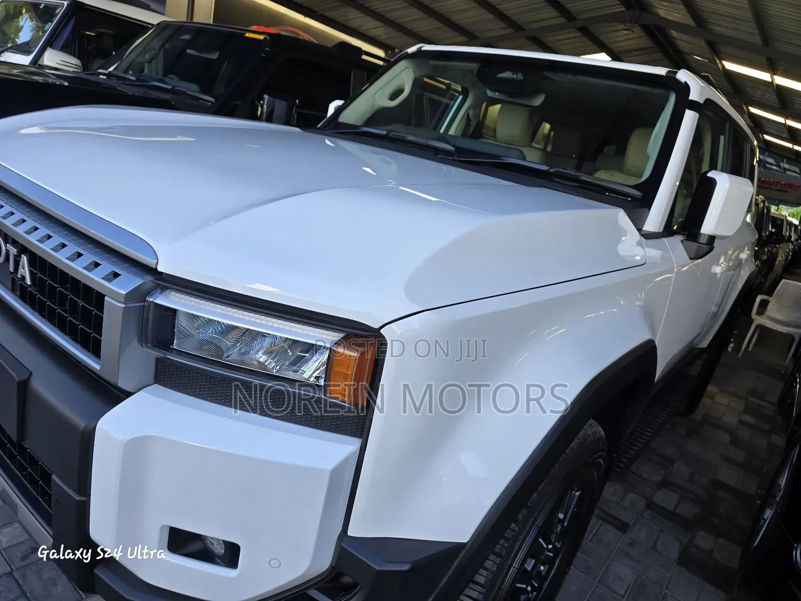 Toyota Land Cruiser Prado 2024 Off white