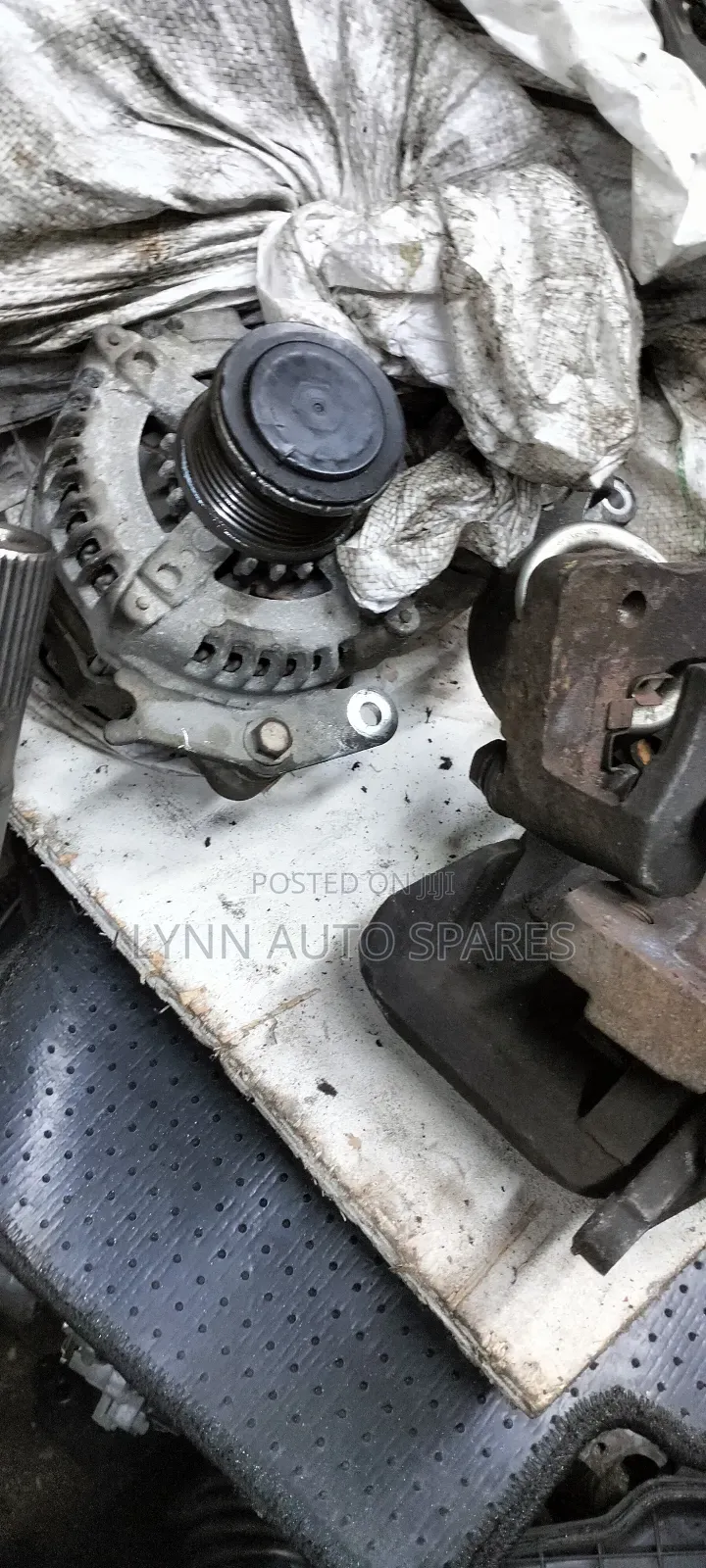 2KD Engine Alternator Toyota Hiace 7l